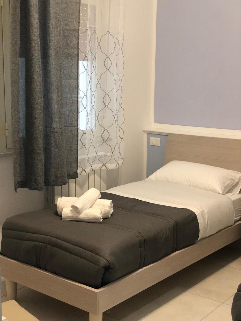 Stabile139 Bed and Breakfast Palermo Buitenkant foto